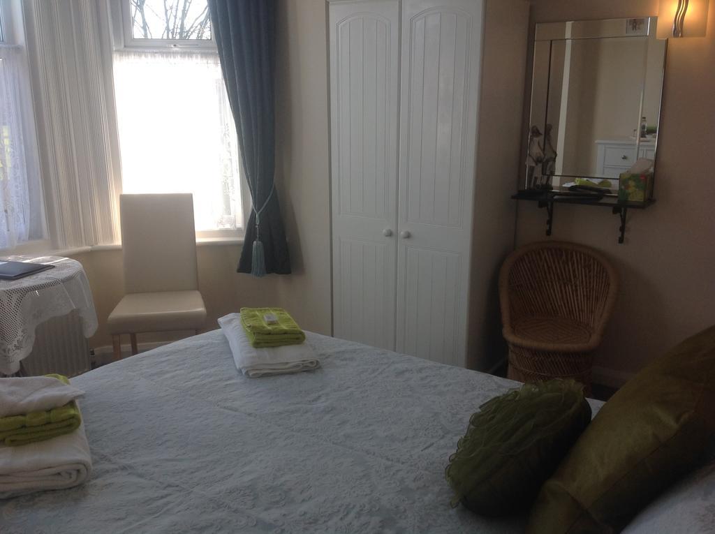 Cleasewood Guest House 그레이트야머스 외부 사진